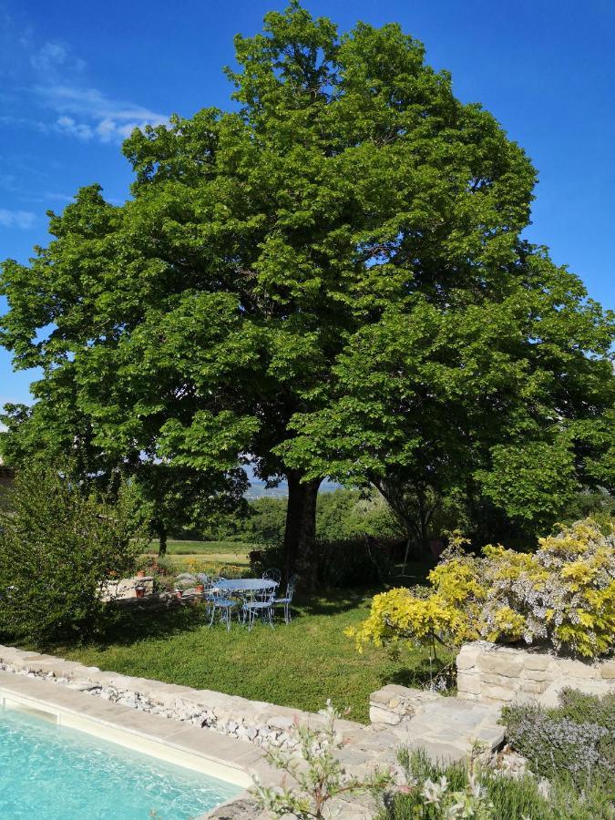 Chez Nathalie Et Raphael Bed & Breakfast Grane Exterior foto